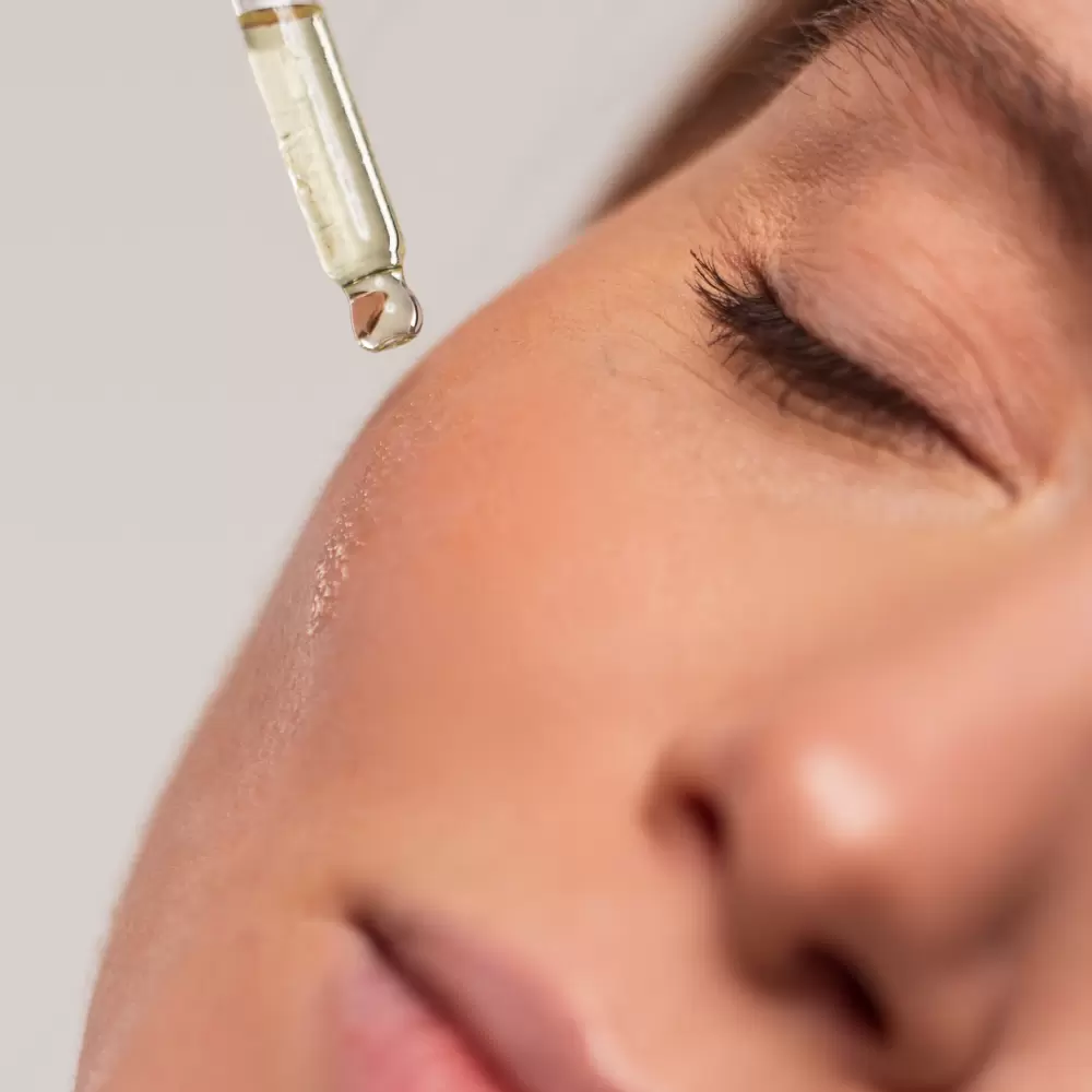 Как правильно пользоваться ретинолом для лица